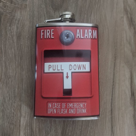 Trixie & Milo Other - TRIXIE & MILO Flask